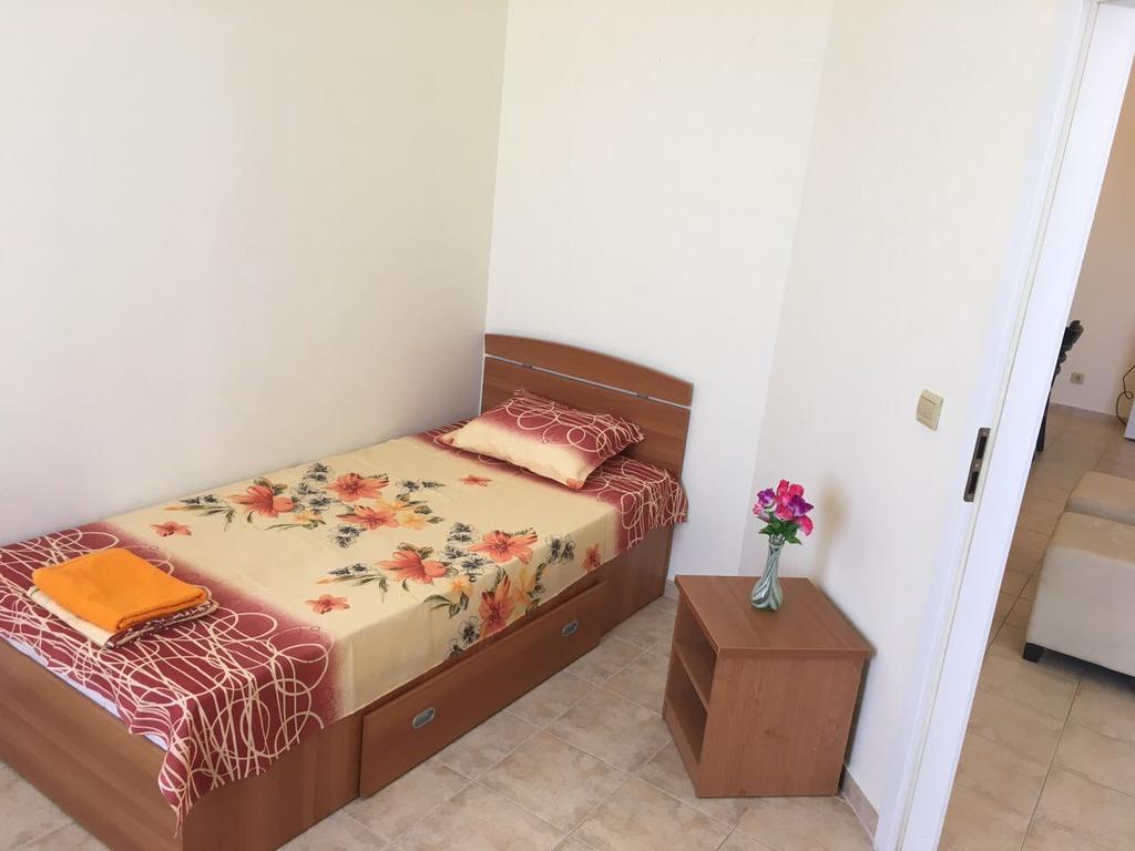 Paradise Green Park Apartment Golden Sands Exterior foto